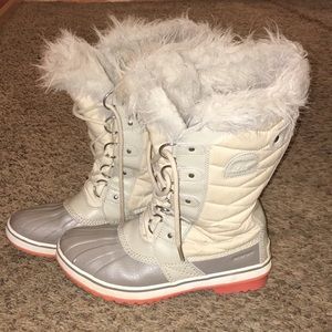 Sorel winter boots